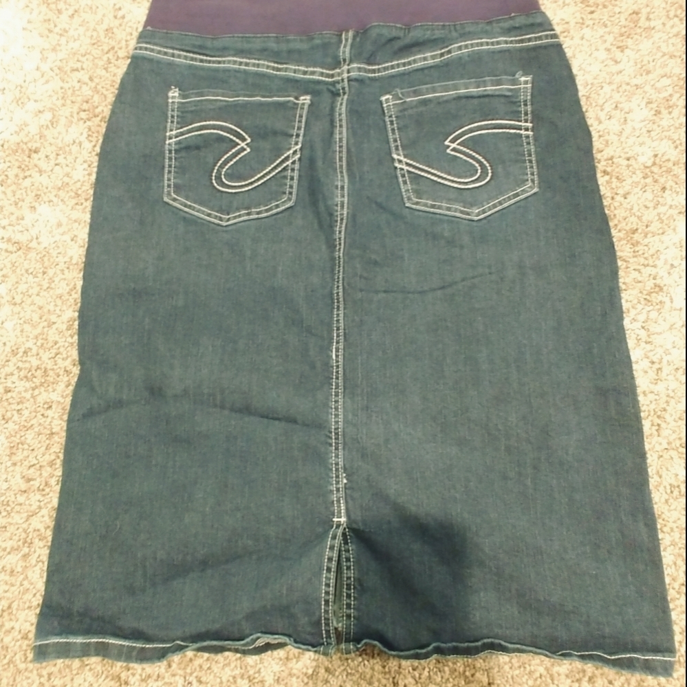 Maternity skirt